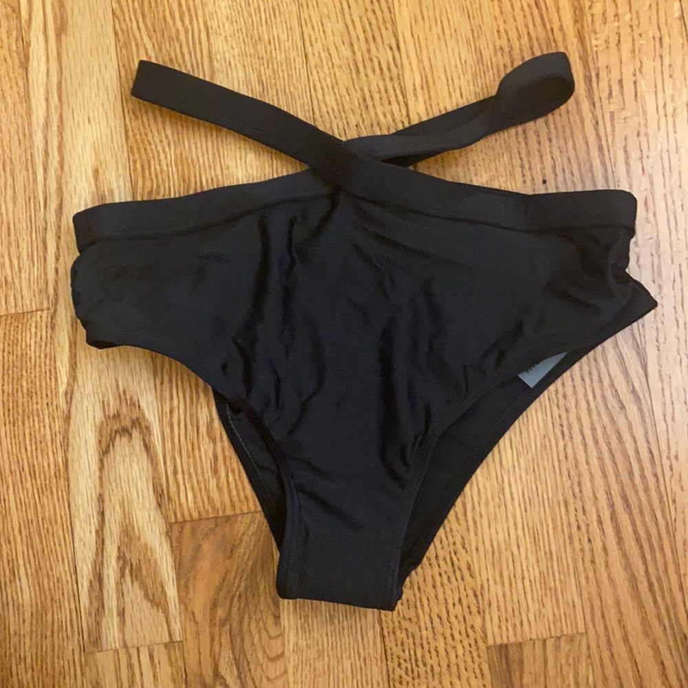 COPY - Black Cross Bikini Bottoms